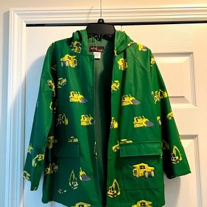 Kids tractor green & yellow color raincoat. Lining inside, condition, new.